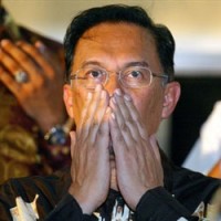 anwar ibrahim h 200 200 - Paying the Price for Choosing Back-Room Deals over Common Policies